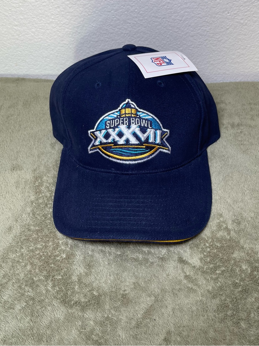 NWT Vintage NFL Super Bowl XXXVII 37 Hat Navy Blue Buccaneers Win